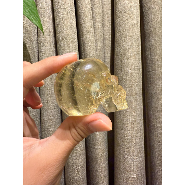 黃水晶水晶頭顱 - 吸引財富與智慧的靈性守護者